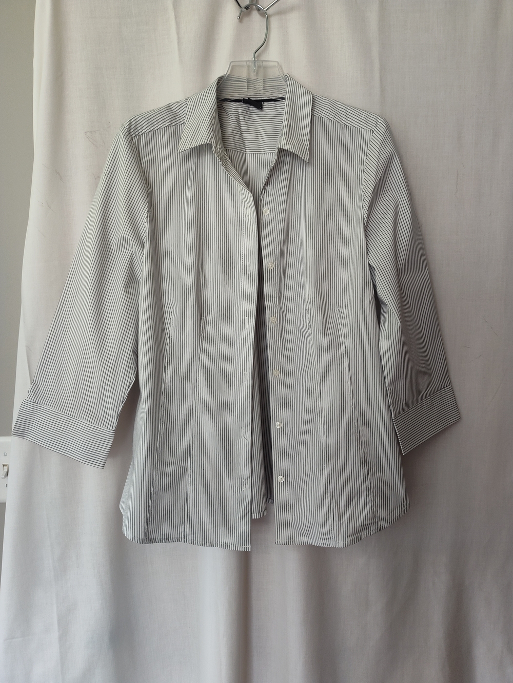 New Without Tags, Covington Black and White Pinstriped Shirt, Size L